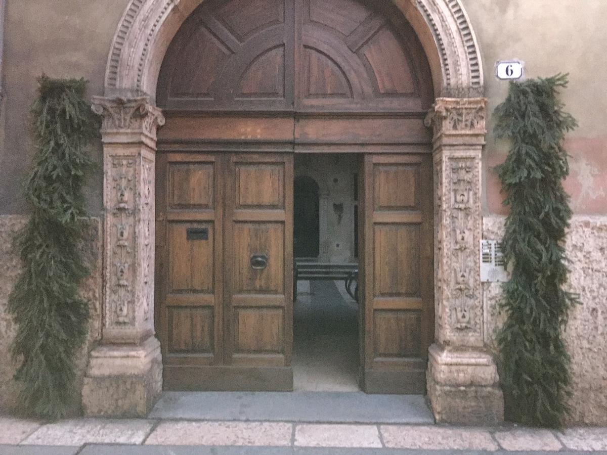 Palazzo Duomo Apartment Verona Bagian luar foto